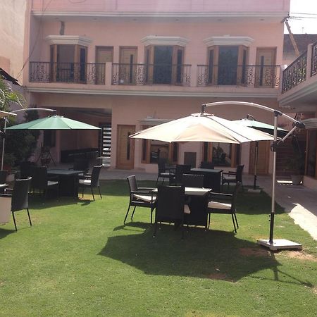 Hotel Mohan Continental Patiāla Εξωτερικό φωτογραφία